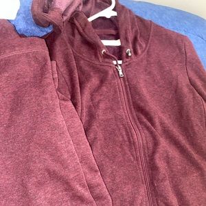 UGG two piece set. Sweatpants and Sweater size medium